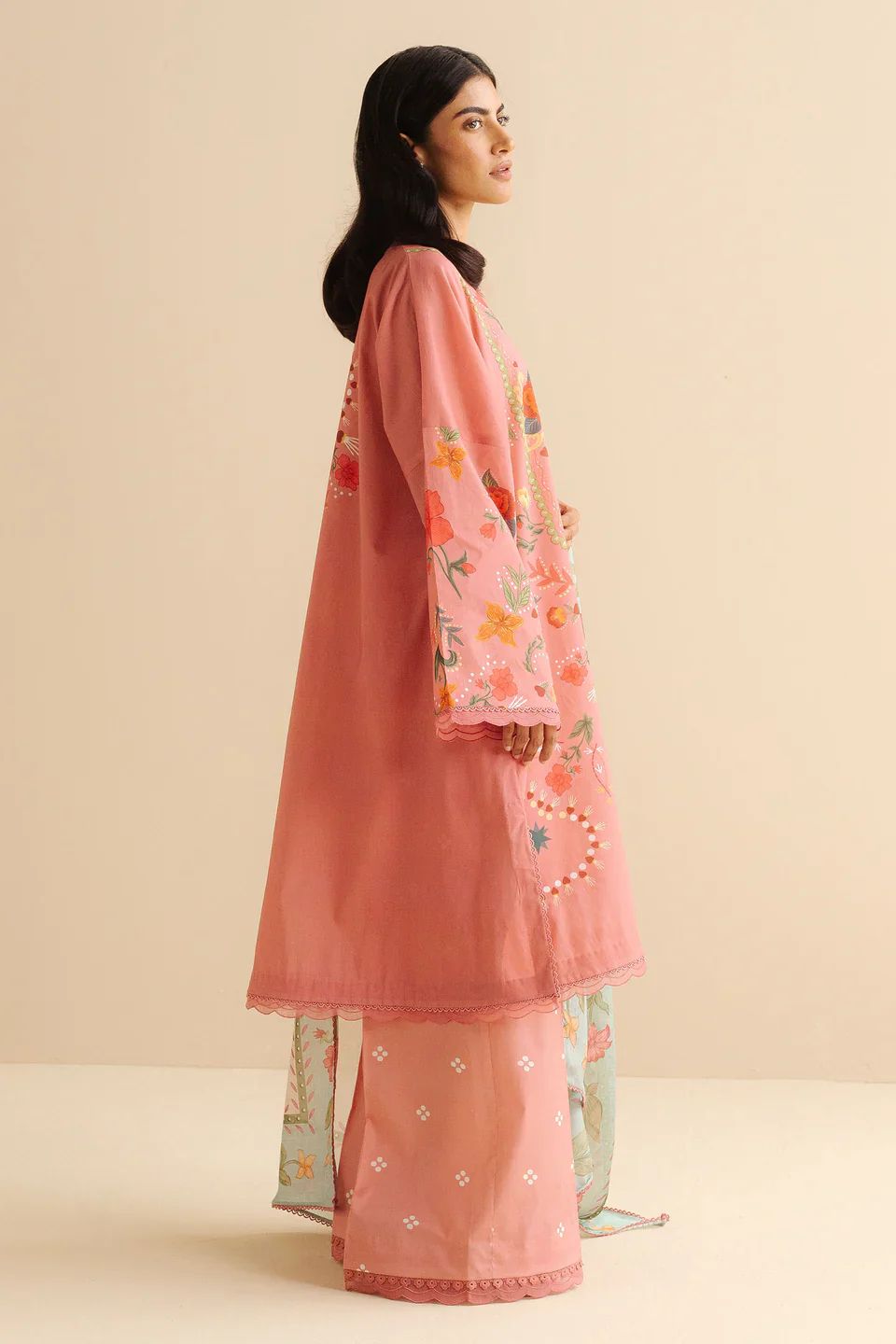 COCO By Zara Shahjahan CP-5B Printed Summer Collection 3 Piece Unstitched Lawn Suit For Women